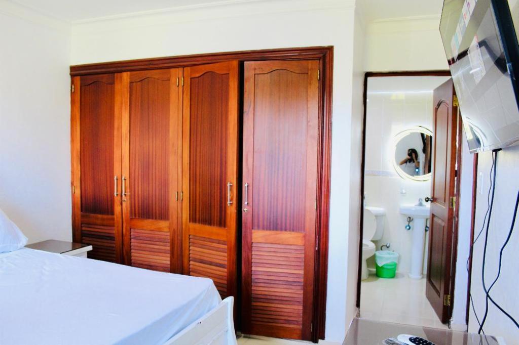 Apartamento Los Rieles 圣地亚哥洛斯卡巴 外观 照片